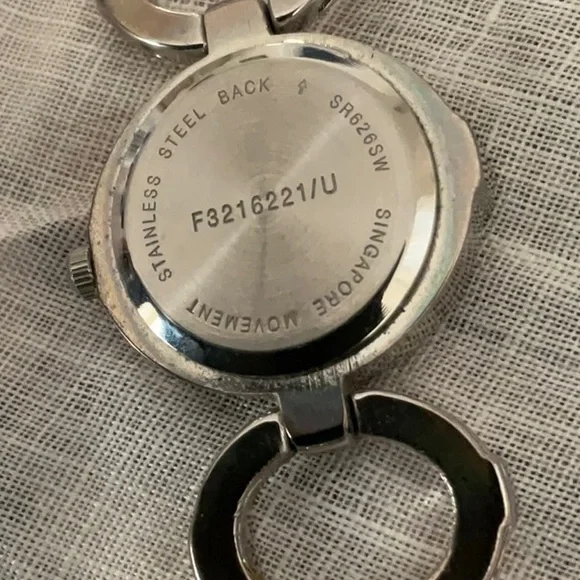 SILVER TONED QUARTZ BRACELET WATCH-ONE SIZE - Picture 3 of 3